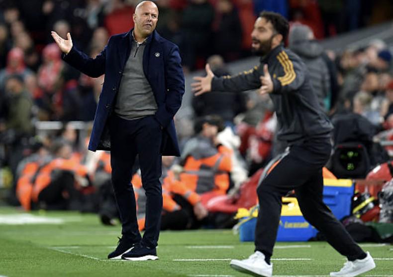 至于曼联能, 次从后场硬 至于曼联能, 次从后场硬