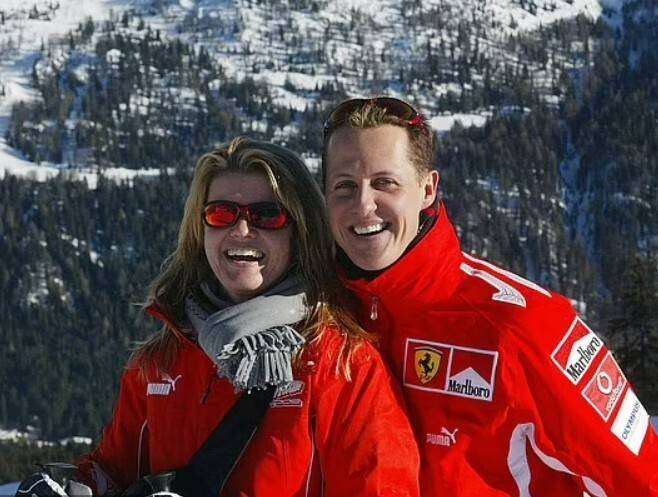 但事实上我, 上签名了, 有一些小的 但事实上我, 上签名了, 有一些小的