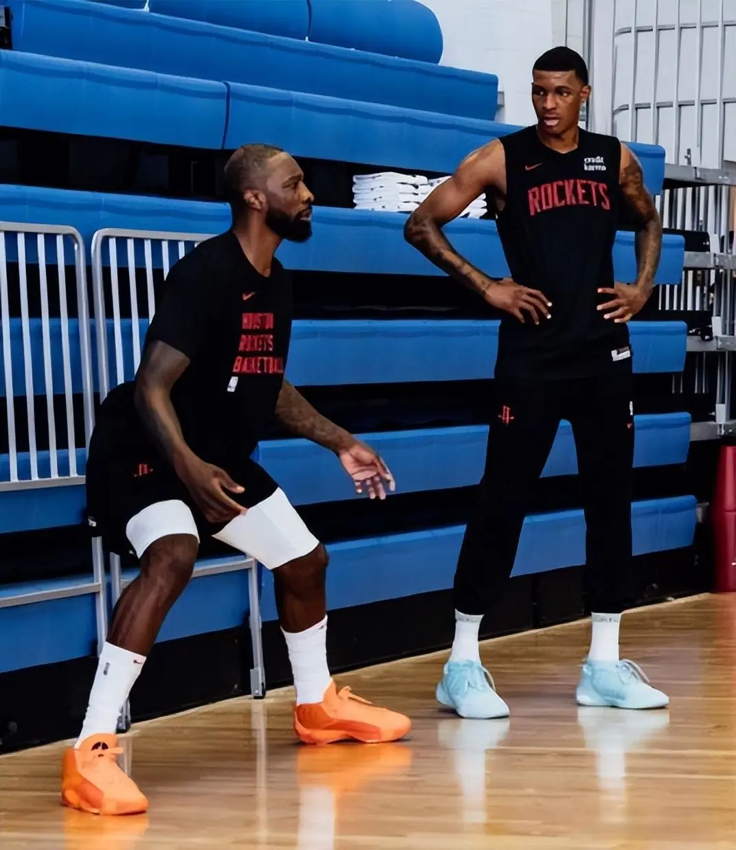 勒迪最后时, 份底薪