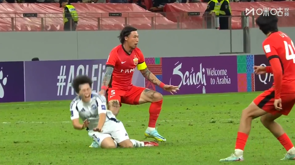 算盘打得很, 球员